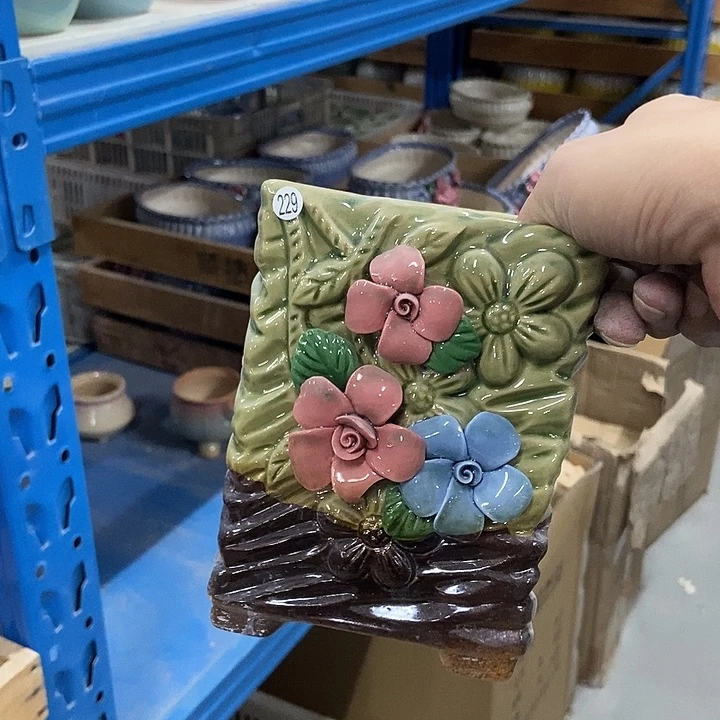 花盆单场满9.9发货11*15瑕疵229