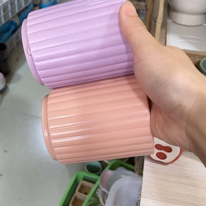 摆件陶盆有孔 微瑕介意勿拍
