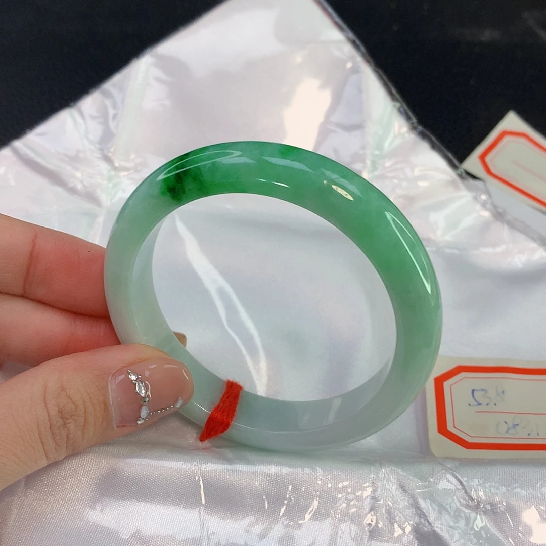 翡翠手镯未镶嵌天然A货翡翠114