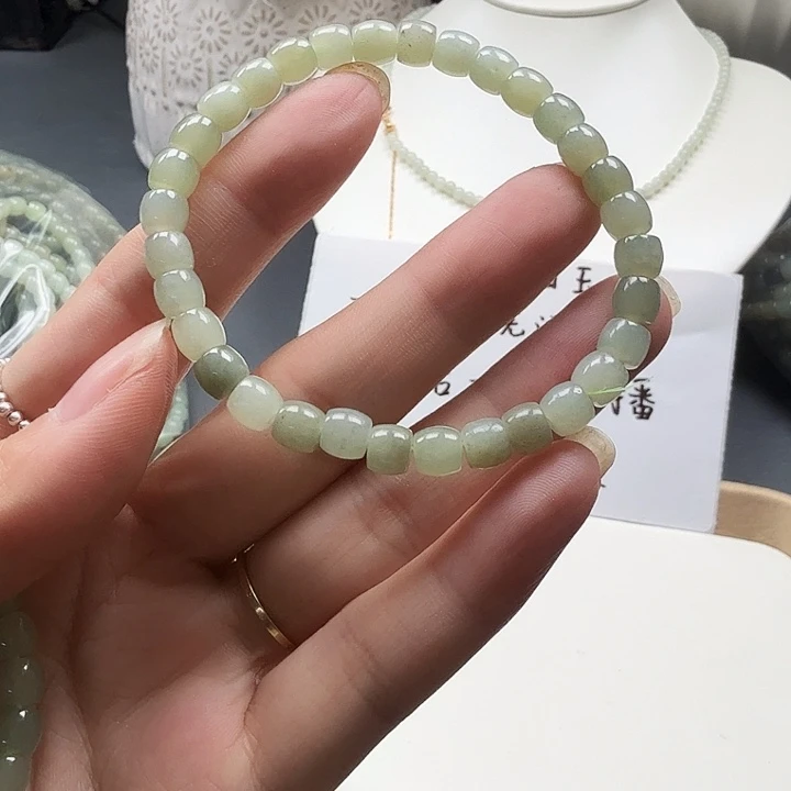 未镶嵌手链和田玉2