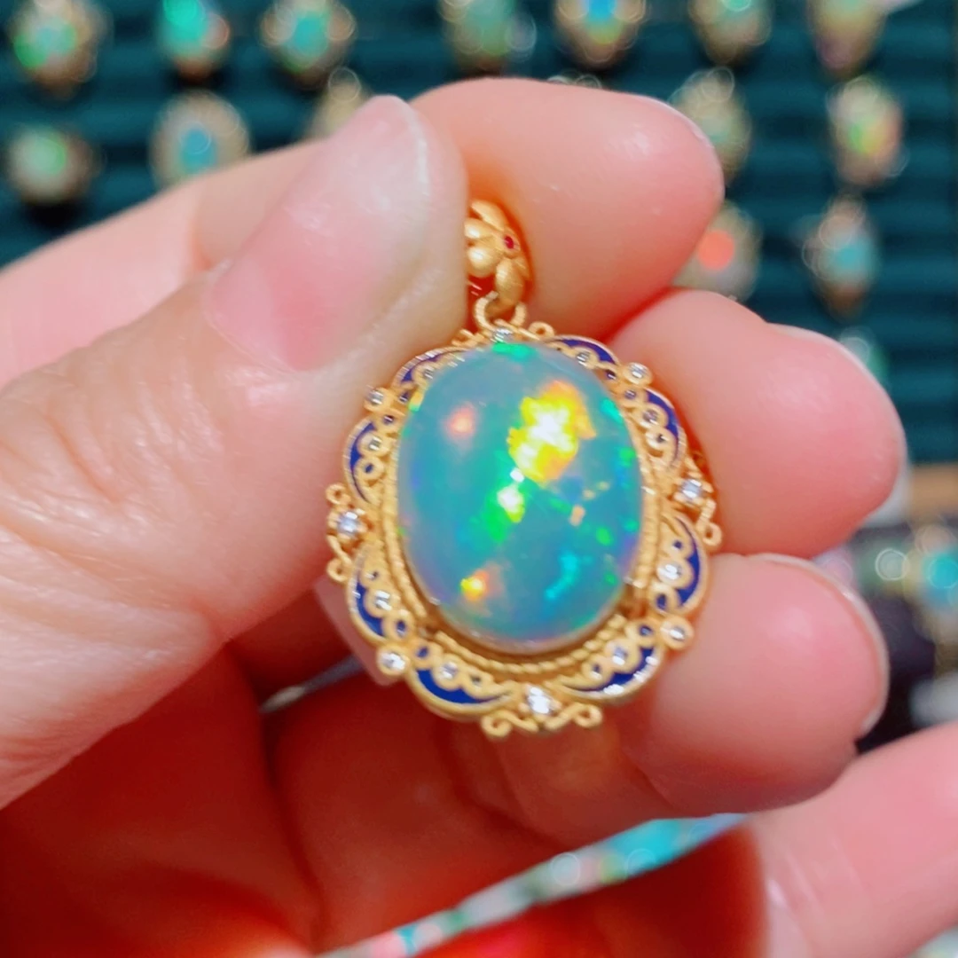 欧泊欧泊吊坠银S925镶嵌