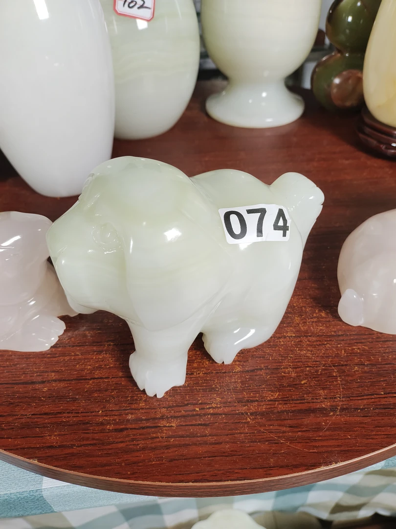 付米链接，以直播间实物为准，玉石家具摆件送礼送人。