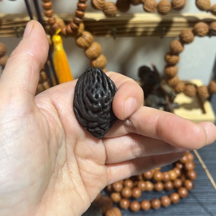 健***价野生桃桃枭手串精品