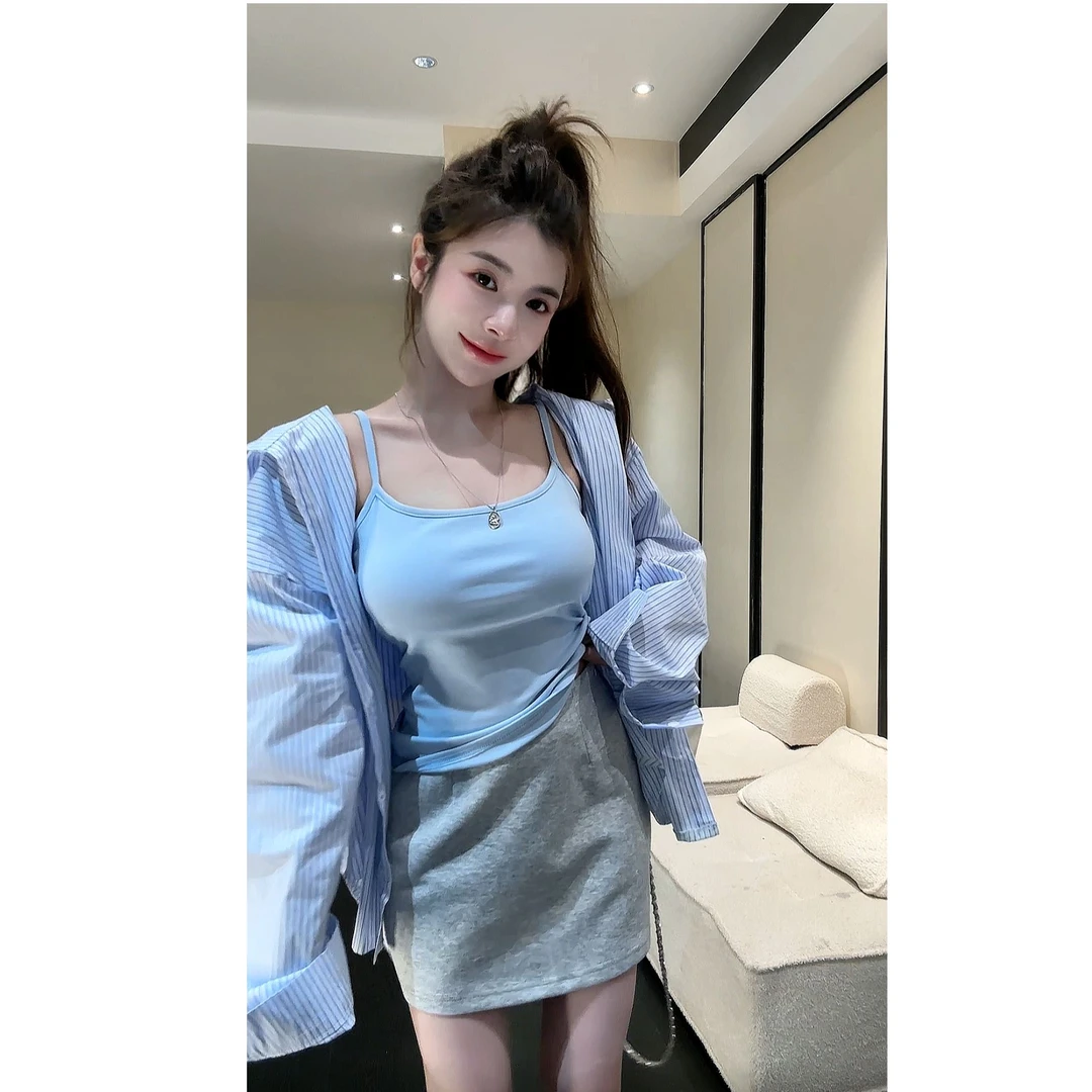 【HuiHui】夏季连帽条纹＋包臀短裙＋显瘦吊带背心三件套（H8173）