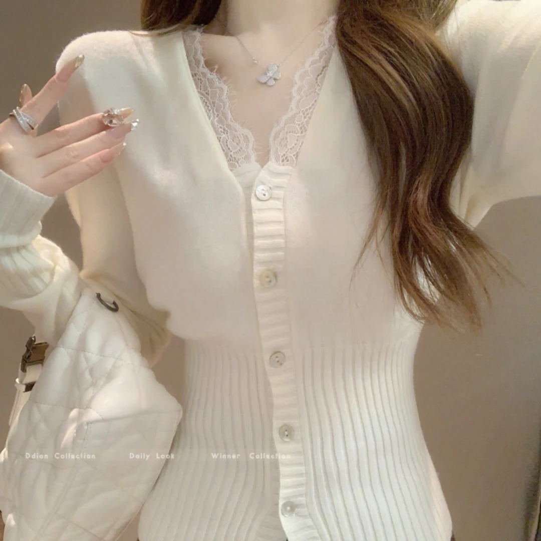 秋冬季纯欲风氛围感V领蕾丝女修身网红洋气针织衫上衣#3058