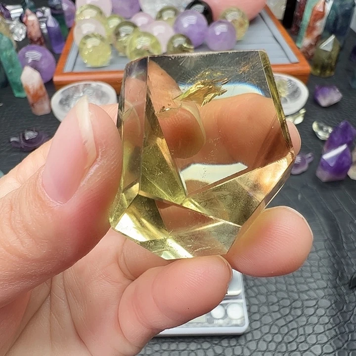 水晶未镶嵌珠宝半成品363
