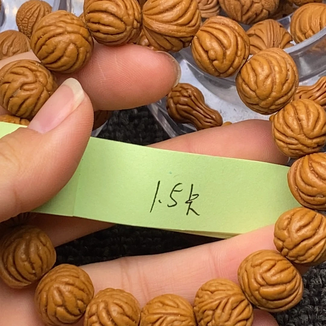 秦岭山脉龙纹桃核 16