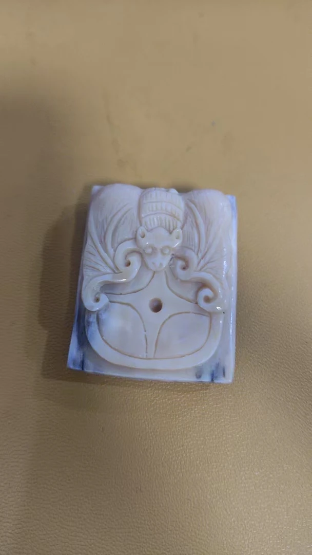 猛犸约18克雕刻件XY884