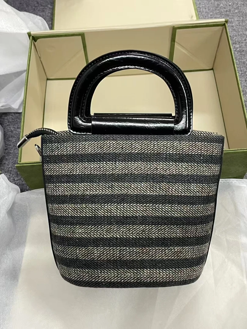 Y115黑色福利包特价【点点精选】