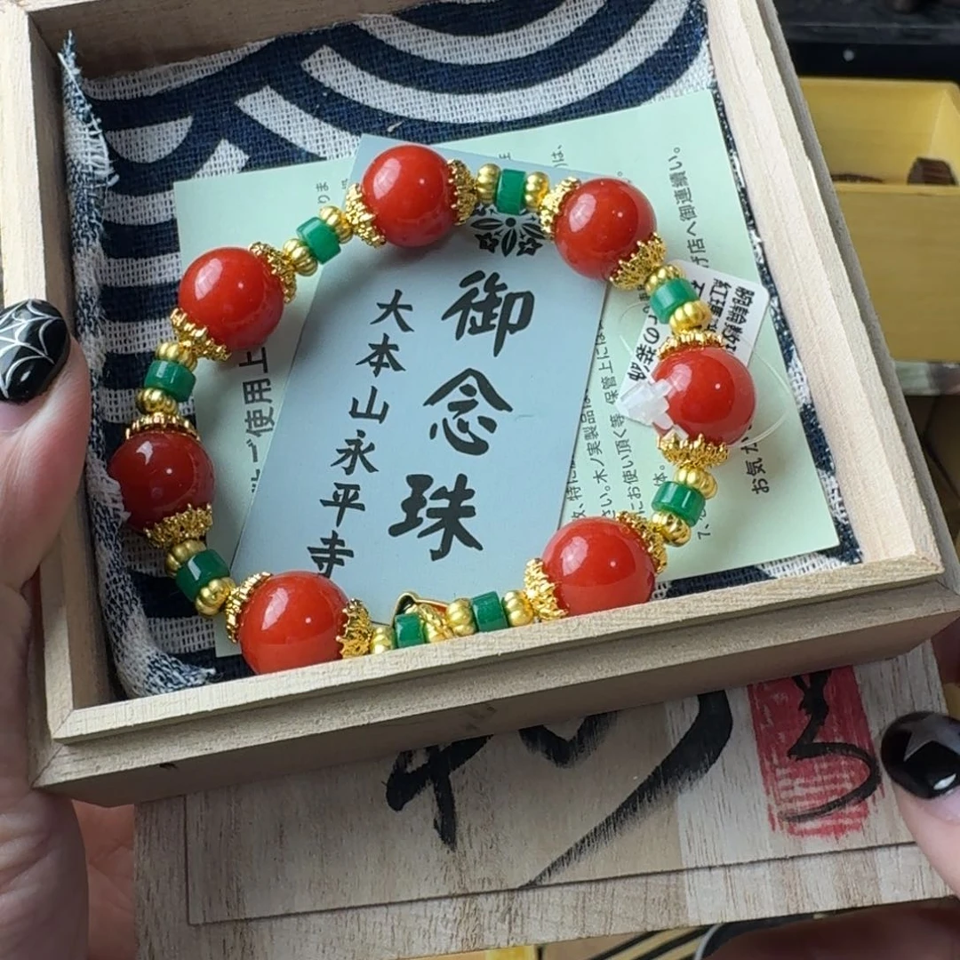 瓷片哈哈哈哈哈哈哈哈哈哈