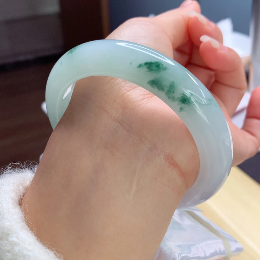 【闪购商品】翡翠手镯未镶嵌天然翡翠手镯