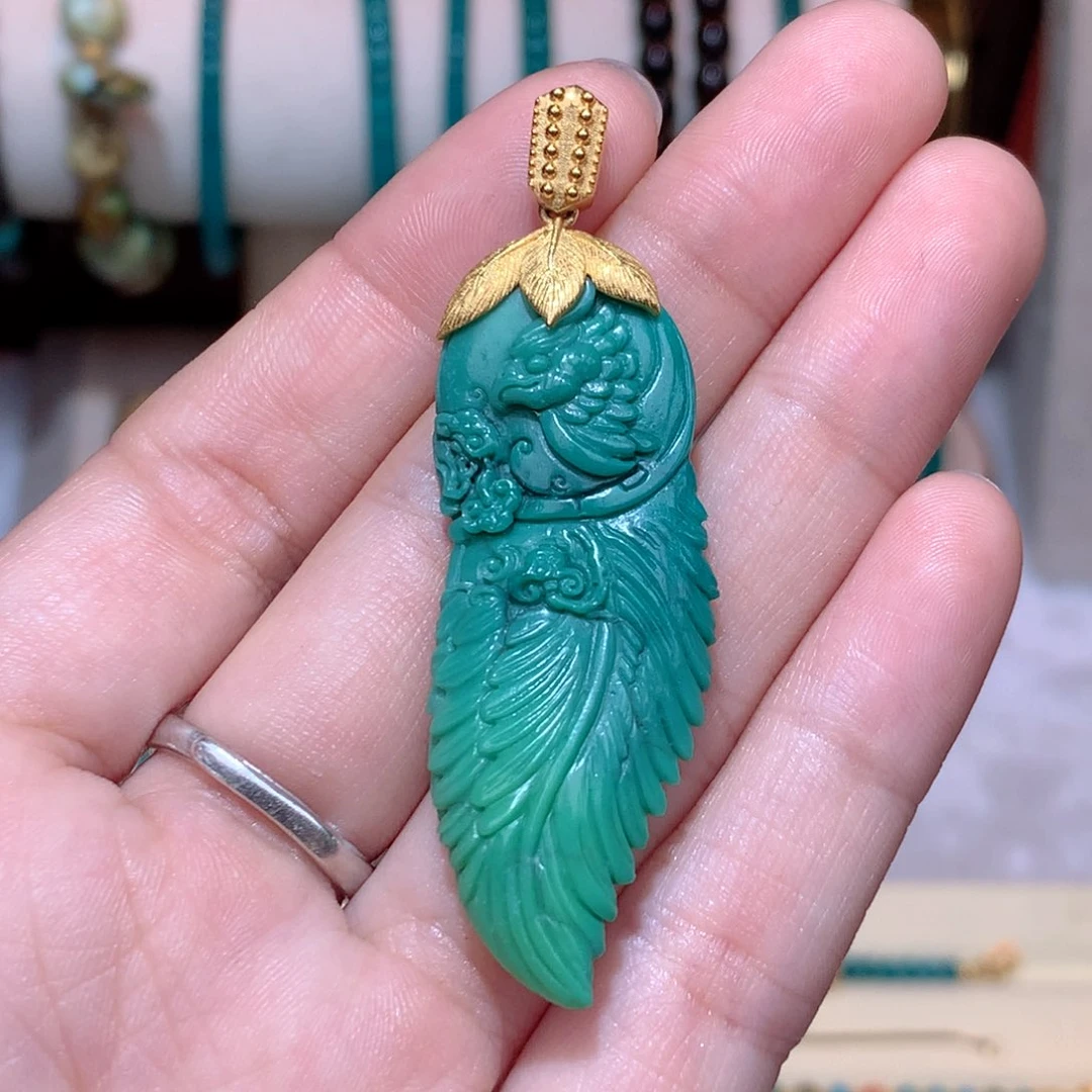 绿松石珠宝奇石18K金镶嵌