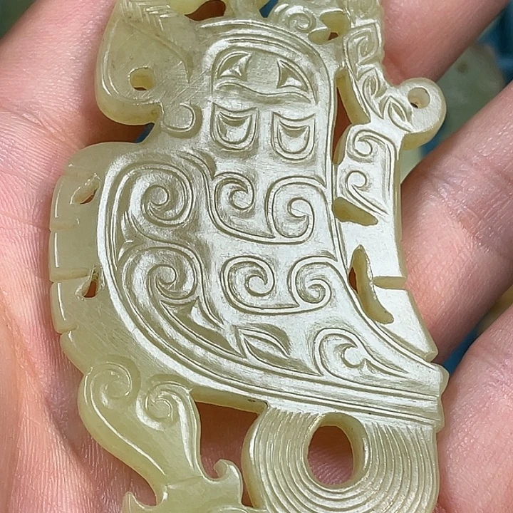 德***藏和田玉（糖玉）未镶嵌颈饰