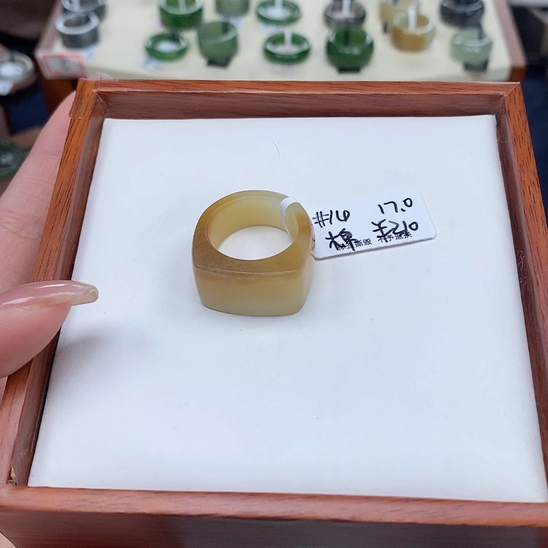 用***4和田玉戒指未镶嵌专拍17-17.0