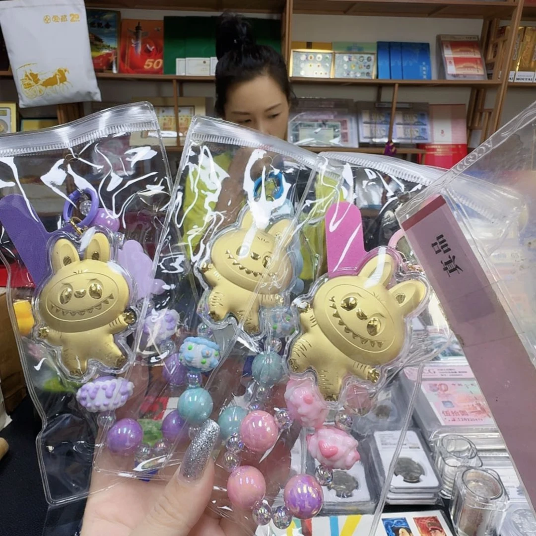 纯金0.02克乘3个labubu