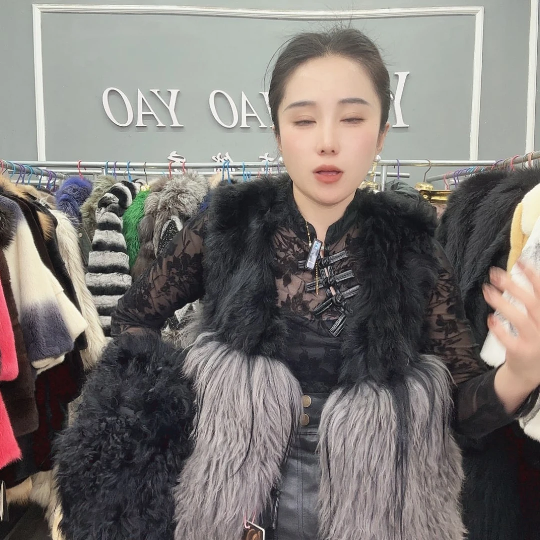 姚小妖家高端皮草