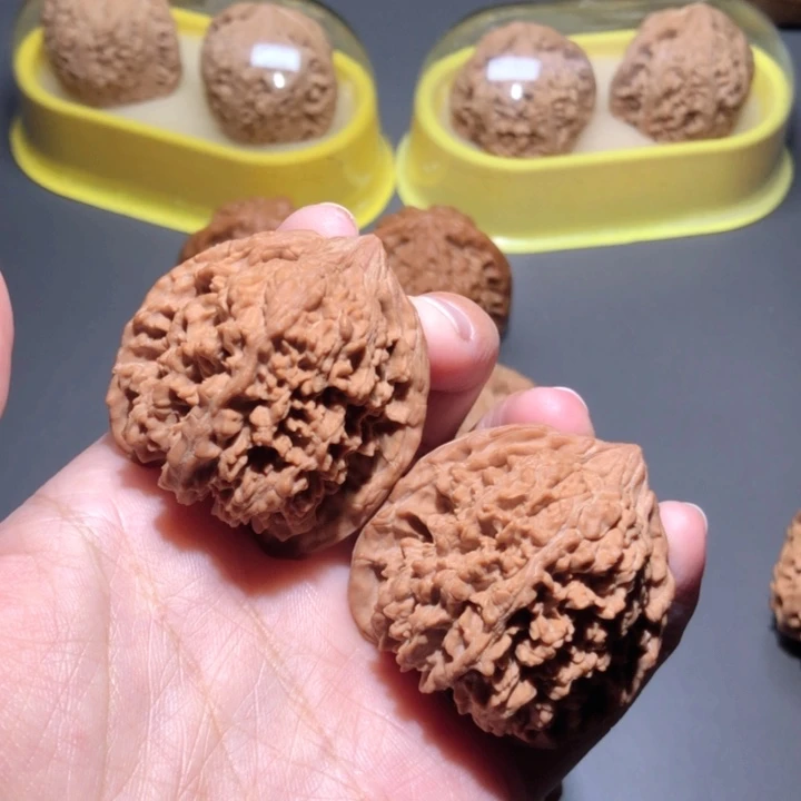 文玩核桃把件晨*丨41满天星