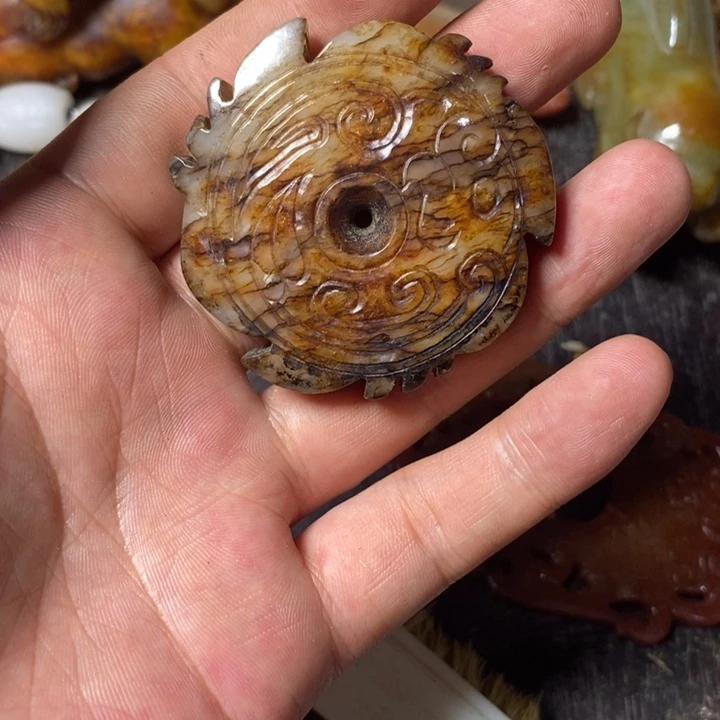 白玉菩提吊坠13577543678