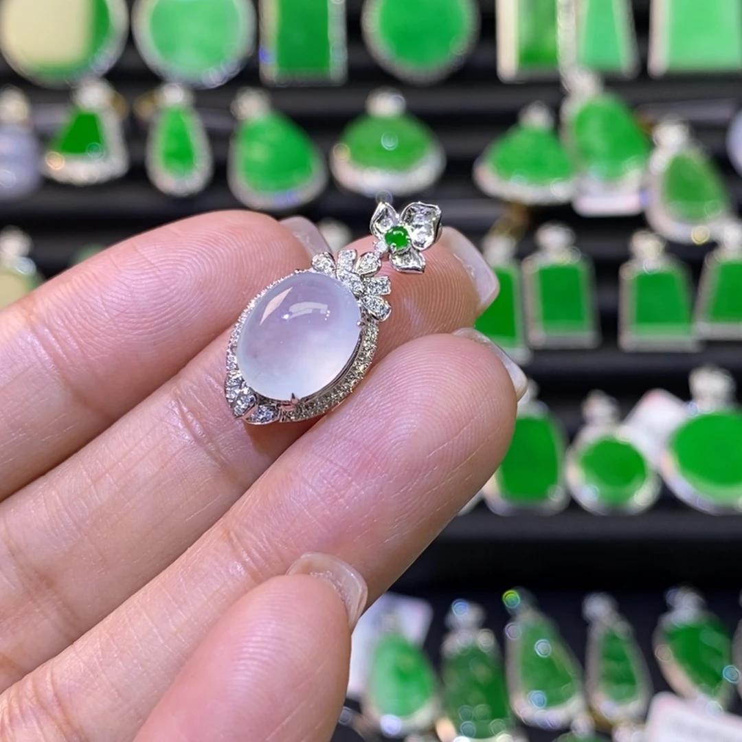 翡翠吊坠(不含链)18K金镶嵌吊坠