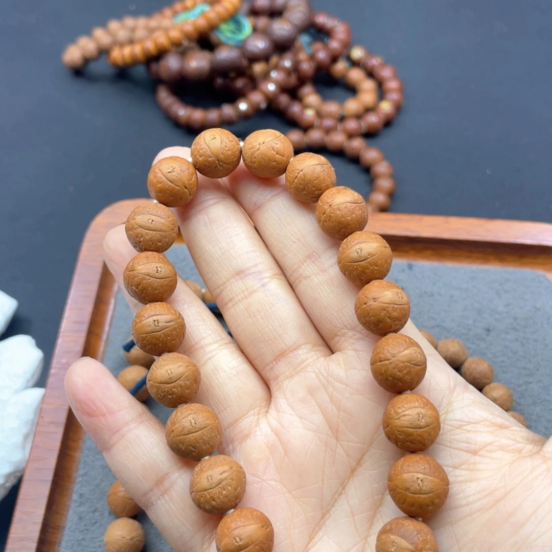 凤眼菩提手串L294-K04凤眼菩提12+红皮同树