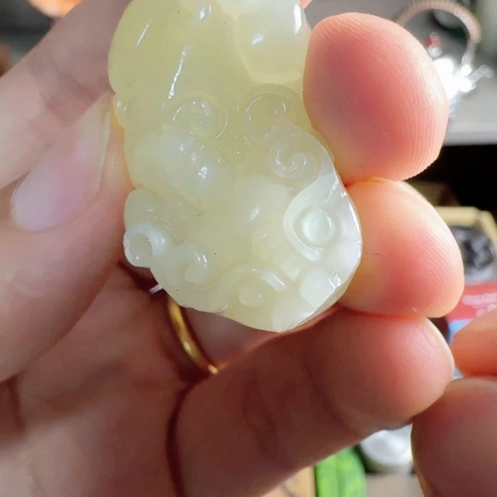 砖雕瓷器工艺品等摆件等