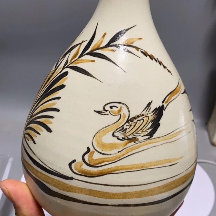 陶瓷瓷周蛋瓶摆件