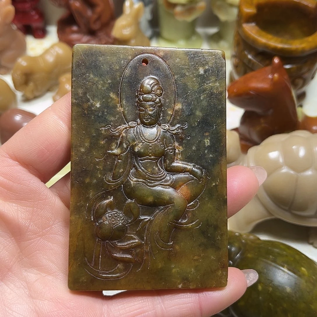 白玉菩提吊坠白玉菩提吊坠