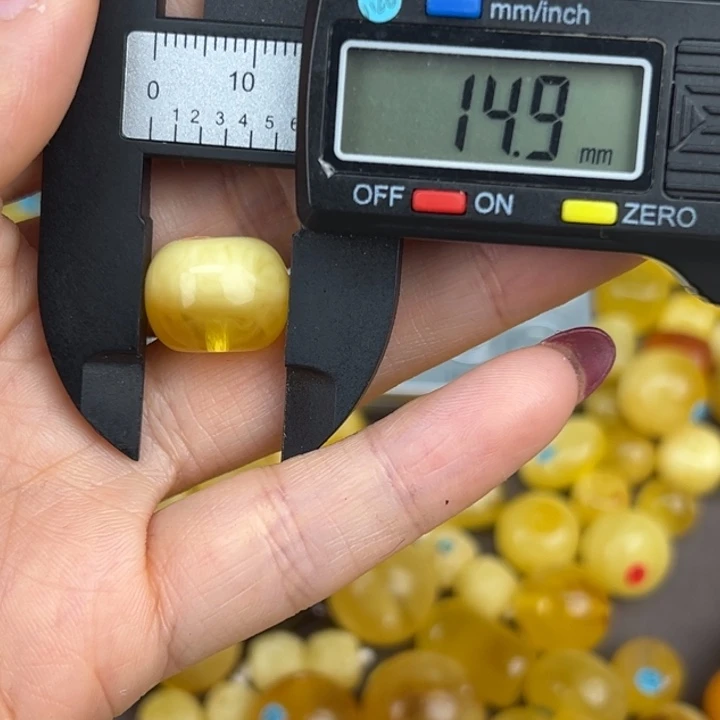 琥珀裸石未镶嵌微瑕18