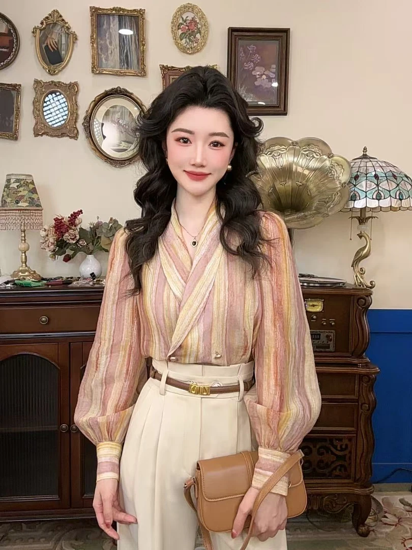 【港万】复古气质百搭高级感通勤衬衫Y4977