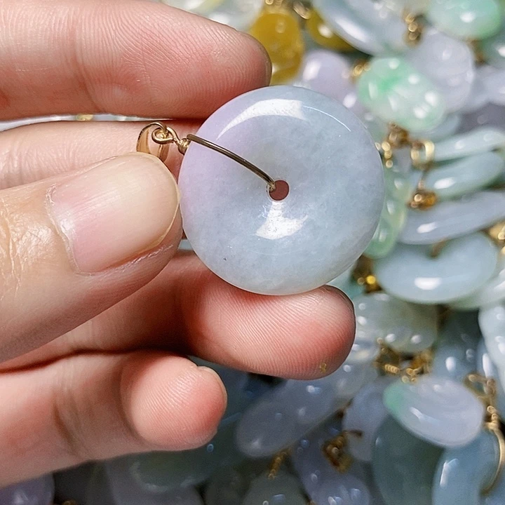 翡翠未镶嵌颈饰天然A货翡翠
