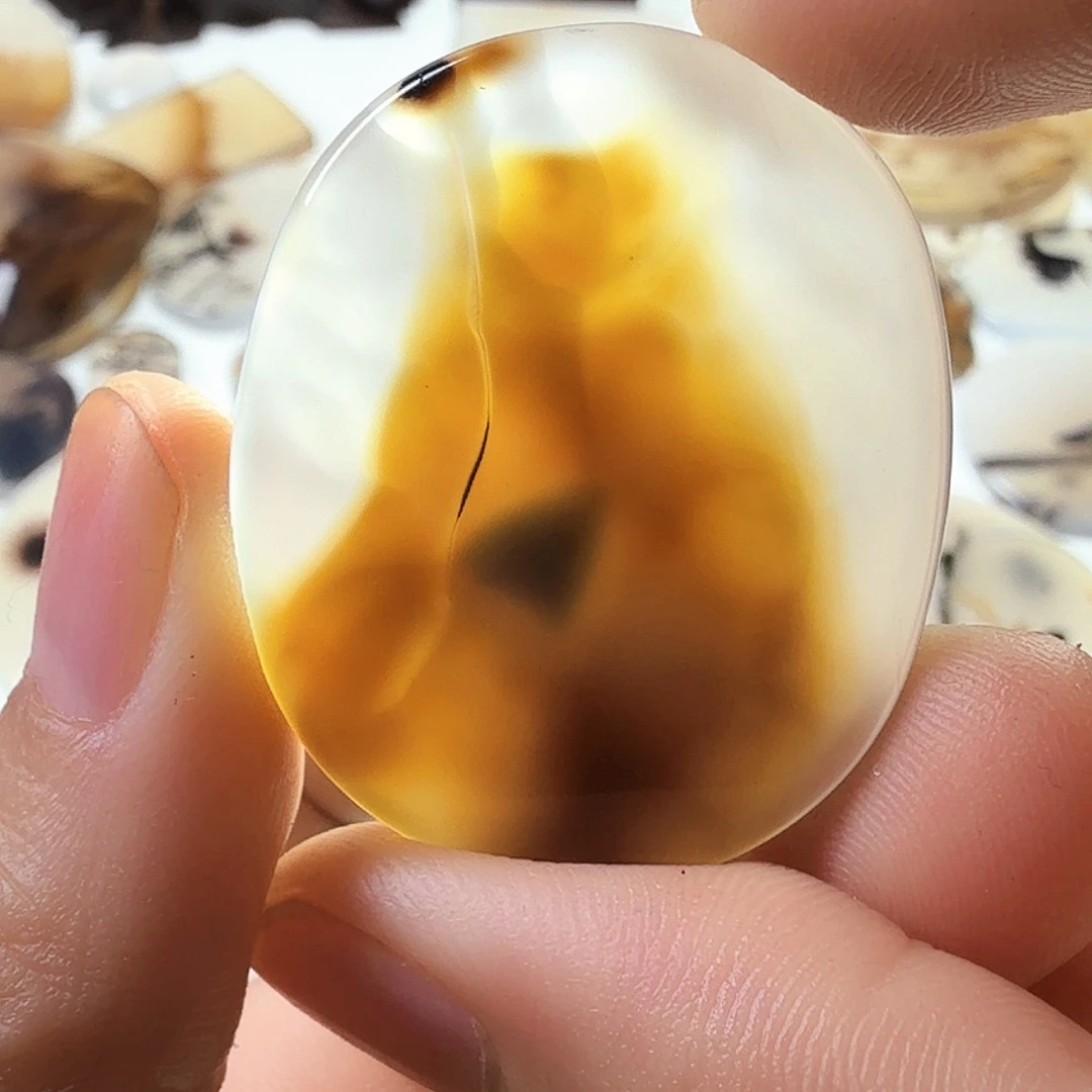 未镶嵌玛瑙/玉髓珠宝半成品