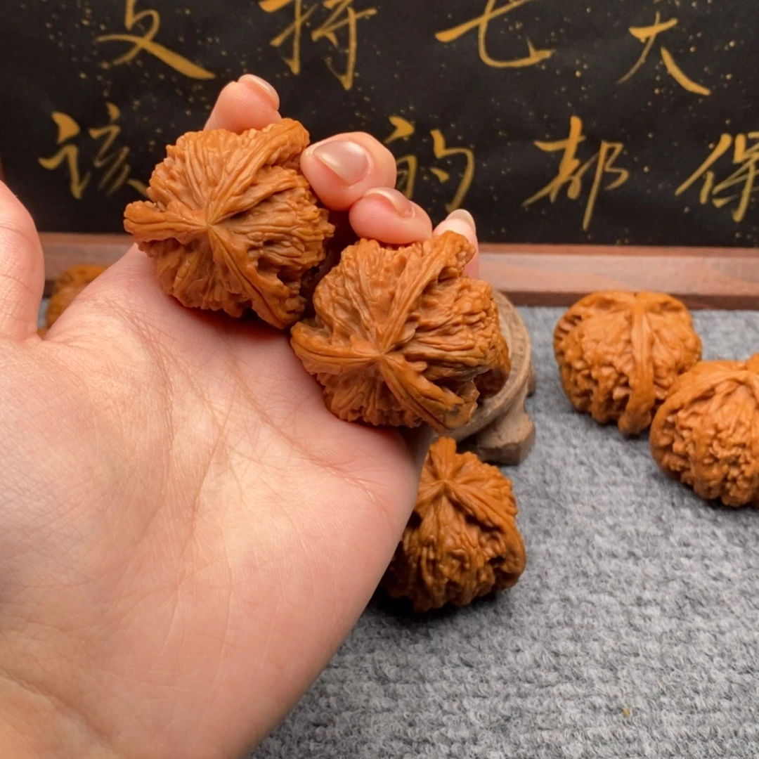 【闪购商品】吊坠文玩核桃刺*