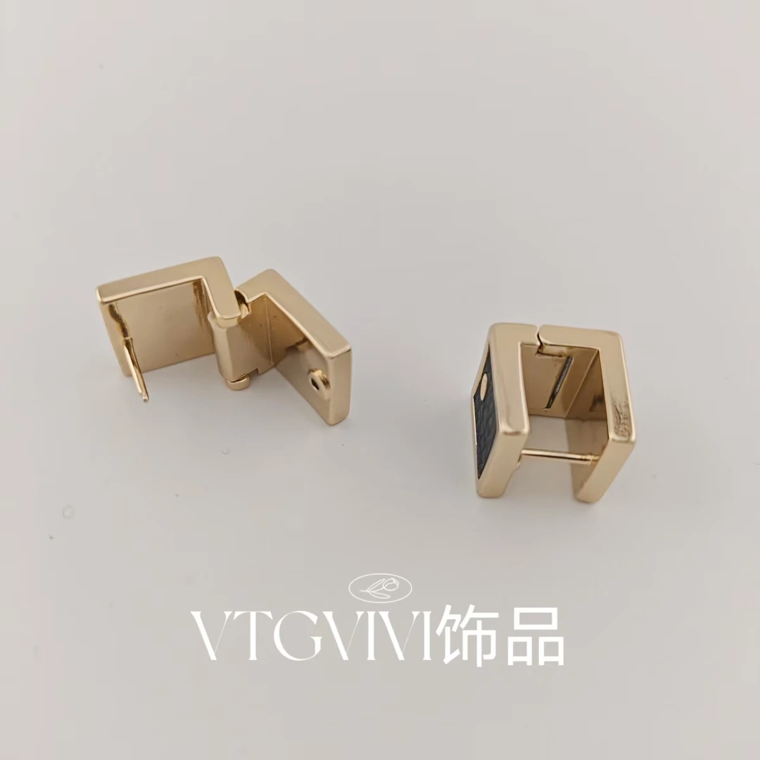 铜合金耳饰  VTGViVi饰品/中古饰品/时尚百搭款/K26/新款耳针系列