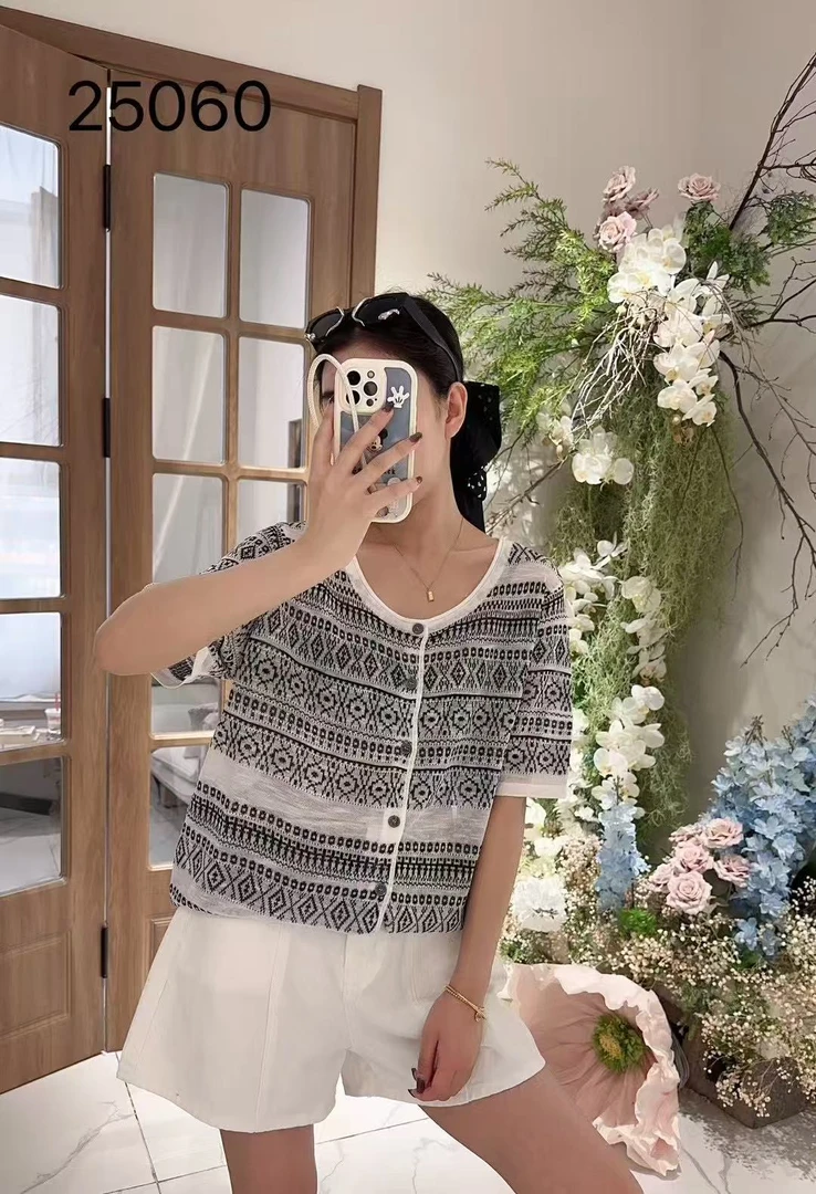 【5.24慧姐大码女装】2025新款针织上衣DXM25060-7150