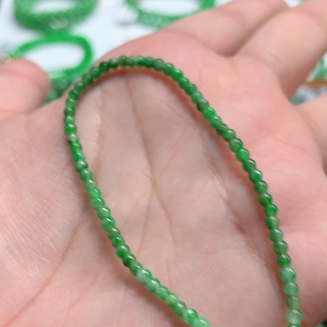 翡翠未镶嵌手链翡翠