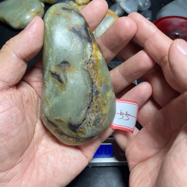 和田玉未镶嵌颈饰55
