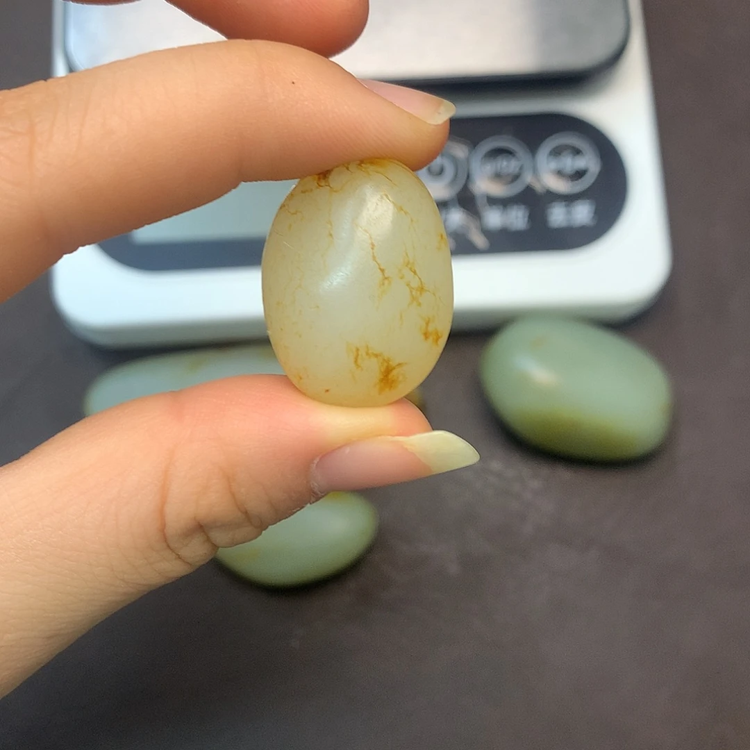 和田玉（糖玉）未镶嵌挂件