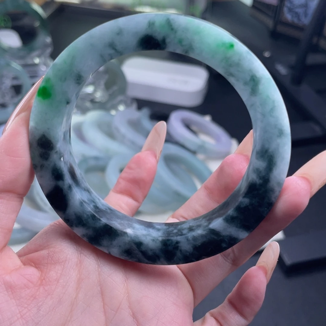 海***楼定制翡翠未镶嵌正圈