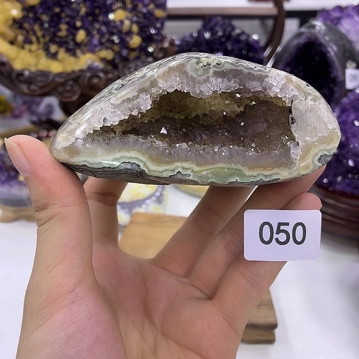 未镶嵌大型摆件（非配饰）水晶