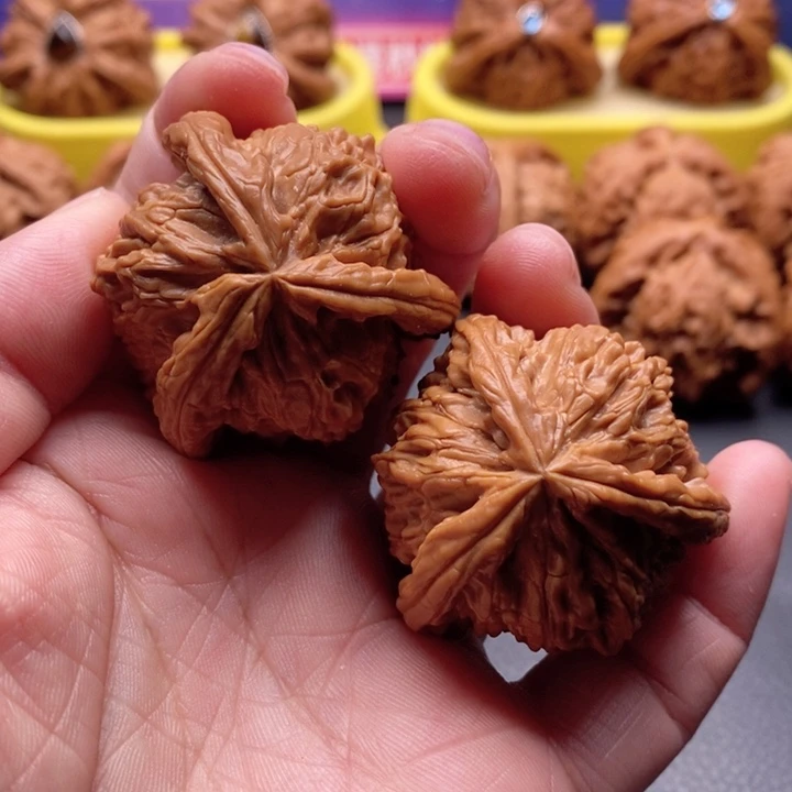 文玩核桃把件40尺拼接工艺品白奔