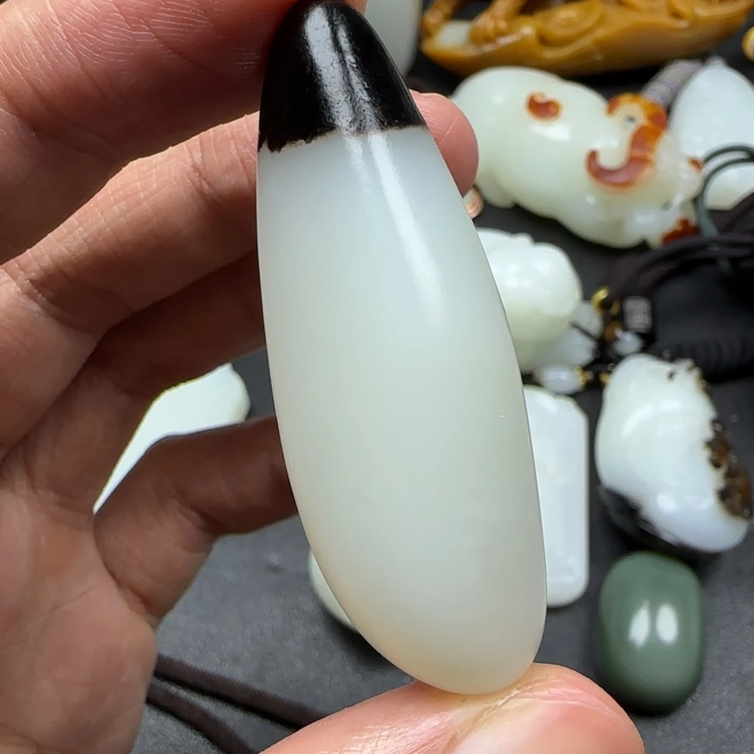 和田玉未镶嵌吊坠(不含链)