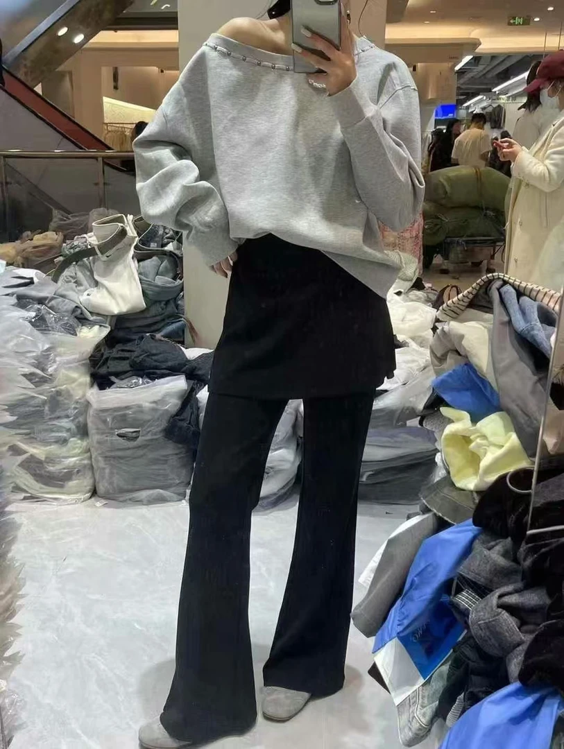 （小清家）春款洋气显瘦假两件黑色微喇裤