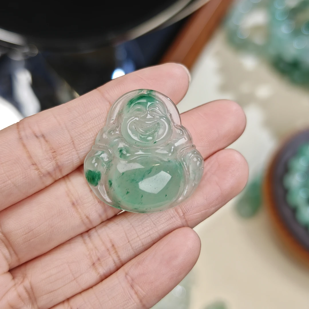 天然非洲翠 A 货 冰种飘花佛公尺寸多样可作礼物