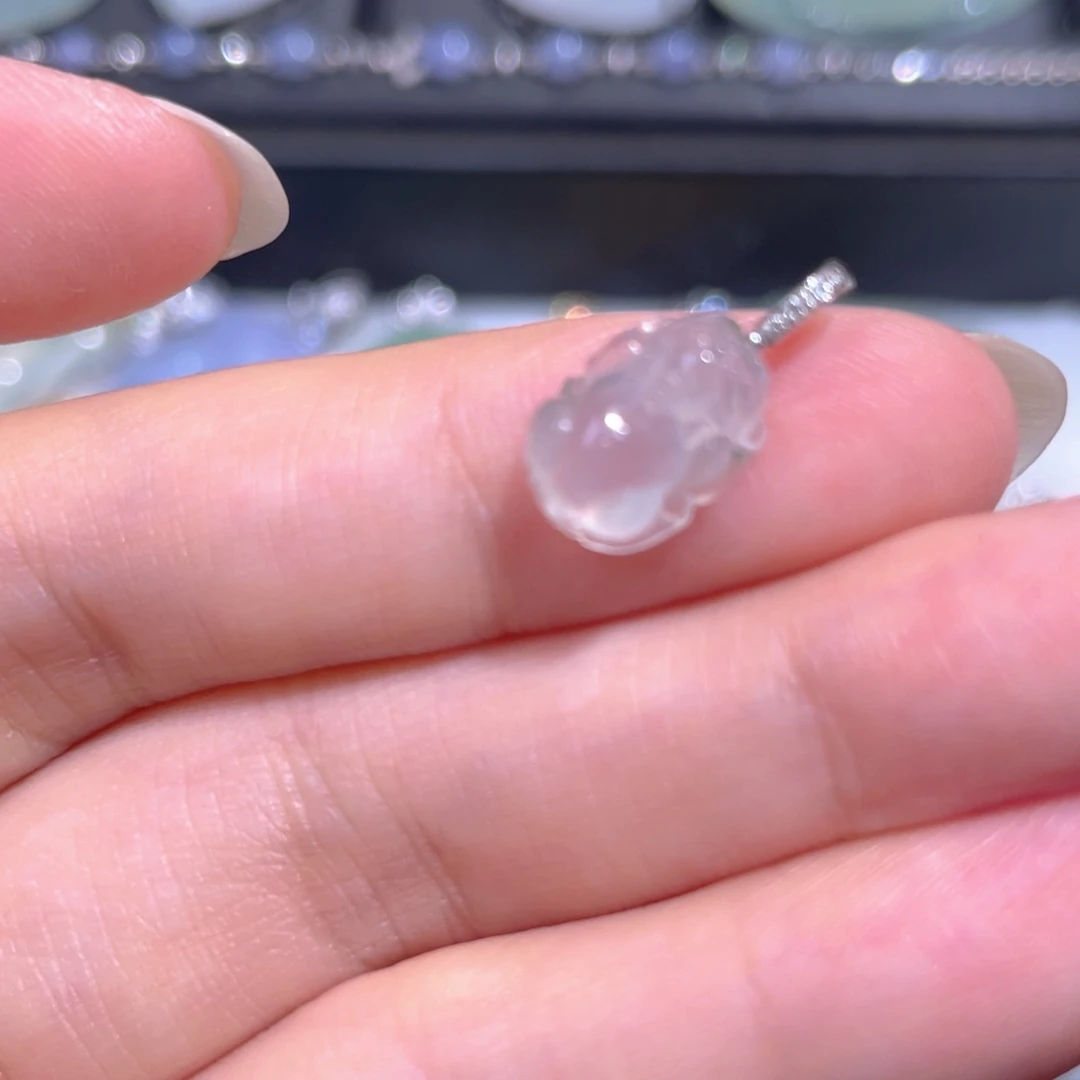 颈饰18K金镶嵌翡翠翡翠