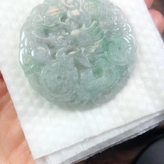 翡翠未镶嵌颈饰缅甸A货，每天下午1点半开播