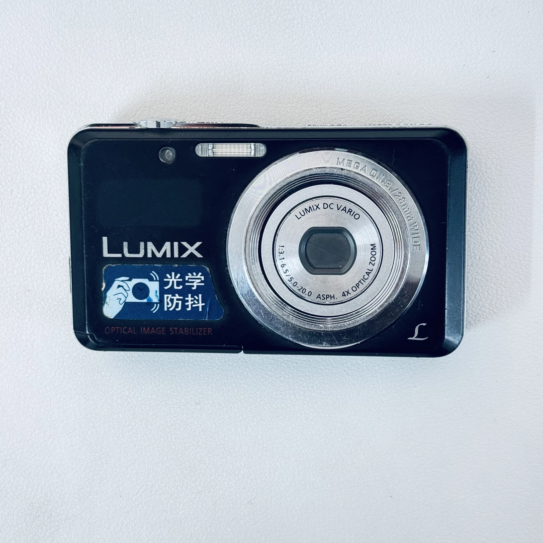 9新 Panasonic/松下 fh4特价1400w像素徕卡镜头出片磨皮显白