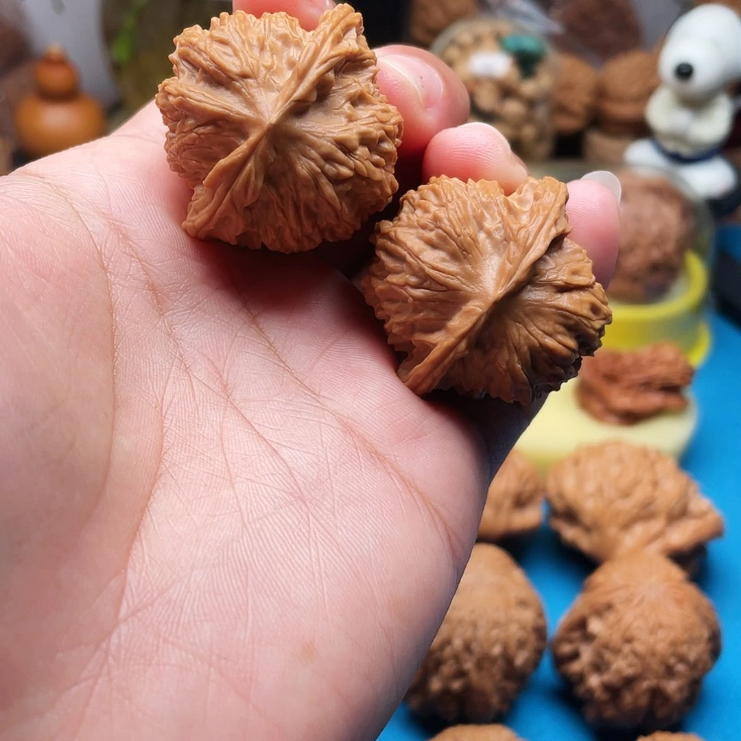 吊坠文玩核桃野生