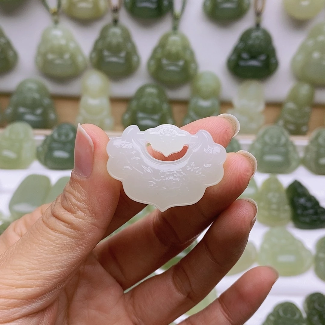 和田玉颈饰未镶嵌万***修