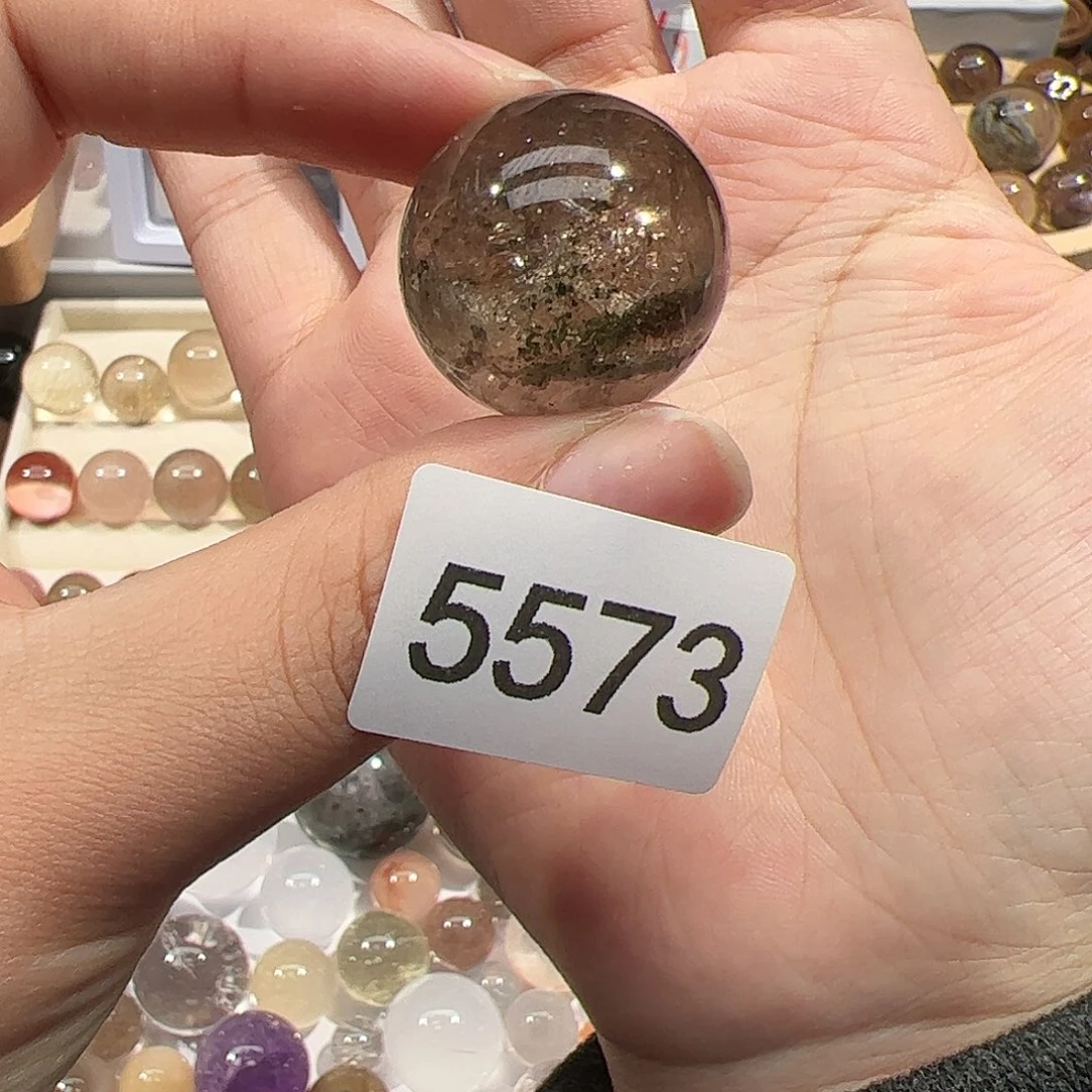 水晶未镶嵌大型摆件（非配饰）