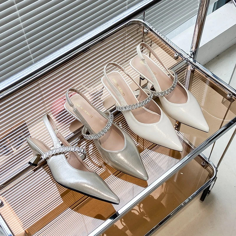 卓诗尼芙妮尖头高跟鞋一字带细跟水钻2025年千金鞋子名媛风